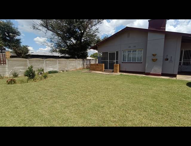 3 BEDROOM HOUSE FOR SALE IN VANDERBIJLPARK SE 1